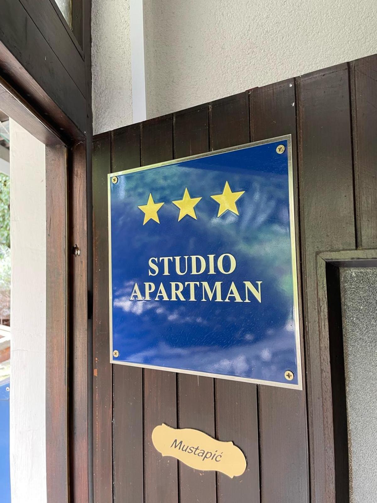 Apartamento Morska Postelja - Sea Bed Omiš Exterior foto